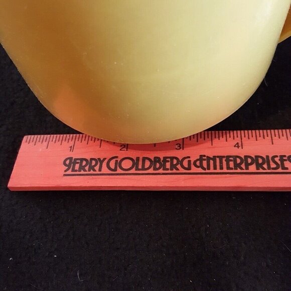 Vintage Rubbermaid 2.25 Quart Harvest Gold Pitcher Strainer White Lid J2445 8 - Picture 5 of 6